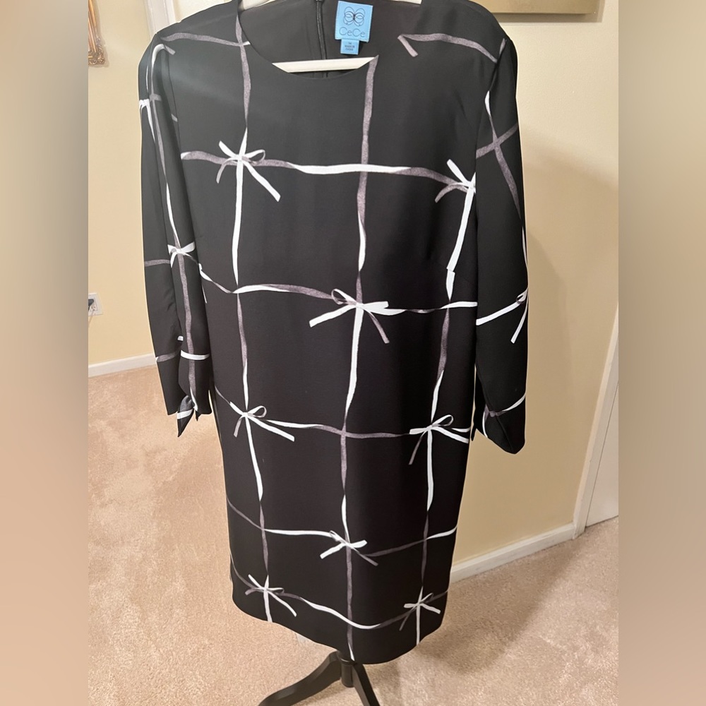 CeCe Black and White Bows / Ribbons shift dress 3/4 sleeves with ties Size 14